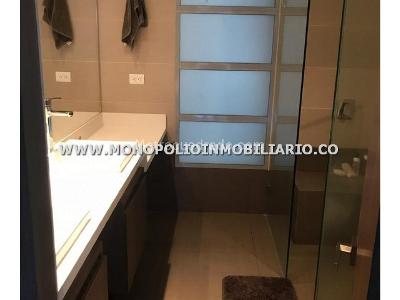 Apartamento de 3 alcobas en venta en Castropol, Medellín, 115 m² · foto 2 de 17