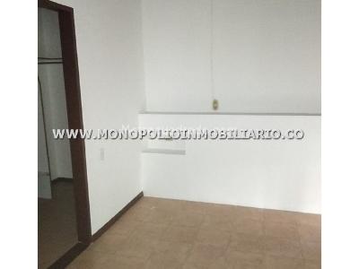 Casa de 3 alcobas en venta en San Lucas, Medellín, 210 m² · foto 9 de 20