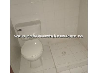 Casa de 3 alcobas en venta en San Lucas, Medellín, 210 m² · foto 14 de 20