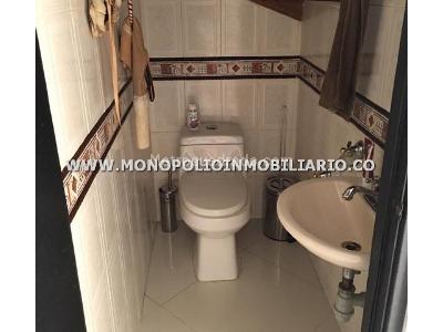 Casa en venta en Ditaires, Itagüí · foto 10 de 17