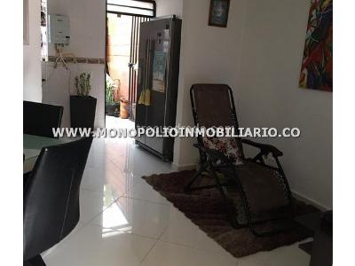 Casa en venta en Ditaires, Itagüí · foto 11 de 17