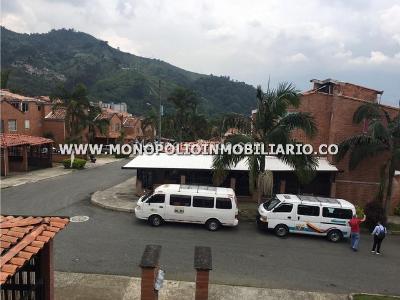 Casa en venta en Ditaires, Itagüí · foto 17 de 17