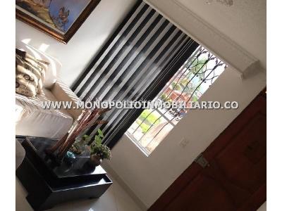 Casa en venta en Ditaires, Itagüí · foto 2 de 17