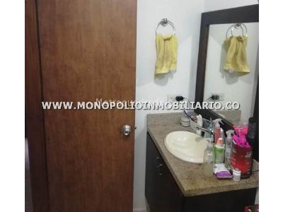 Apartamento en venta en Belenloma De Los Bernal, Medellín · foto 2 de 16