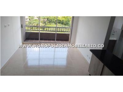 Apartamento de 3 alcobas en venta en Ditaires, Itagüí, 70 m² · foto 5 de 8