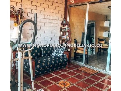Apartamento en venta en Loma Del Indio, Medellín · foto 10 de 17