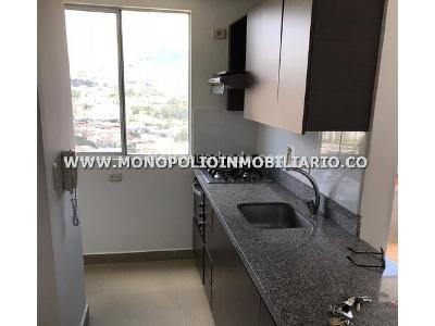 Apartamento de 2 alcobas en venta en Tres Esquinas, Sabaneta, 64 m² · foto 12 de 17