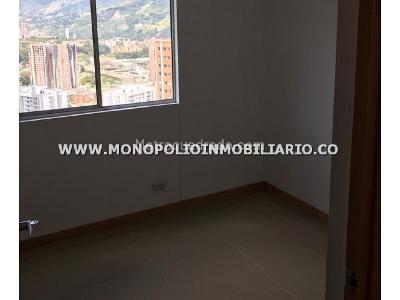 Apartamento de 2 alcobas en venta en Tres Esquinas, Sabaneta, 64 m² · foto 14 de 17