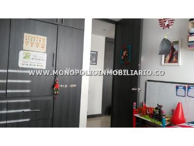 Apartamento en venta en La Abadia, Envigado · foto 6 de 11