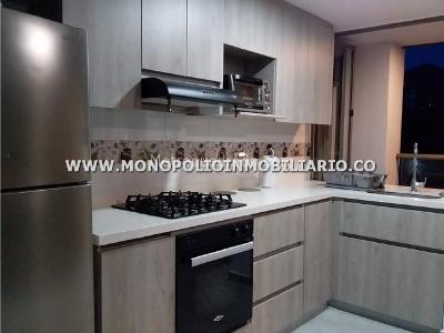 Apartamento de 2 alcobas en venta en Ancon Sur, Sabaneta, 66 m² · foto 2 de 14