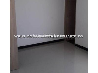 Apartamento de 4 alcobas en venta en Belen Miravalle, Medellín, 135 m² · foto 4 de 20