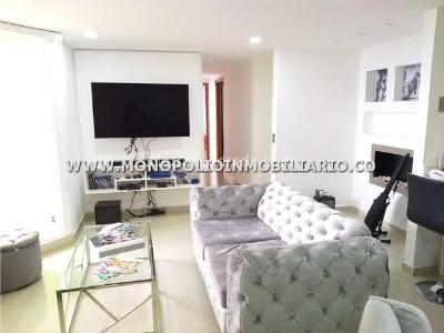 Apartamento de 3 alcobas en venta en Loma Linda, Sabaneta, 117 m² · foto 15 de 20