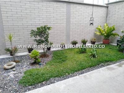 Casa de 3 alcobas en venta en Barro Blanco, Rionegro, 192 m² · foto 14 de 14