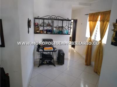 Casa de 4 alcobas en venta en Simon Bolivar, Medellín, 138 m² · foto 10 de 20