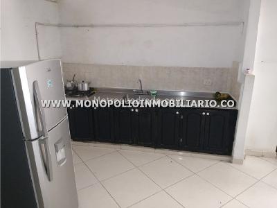 Casa de 4 alcobas en venta en Simon Bolivar, Medellín, 138 m² · foto 11 de 20
