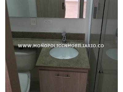 Apartamento de 2 alcobas en venta en Los Alcazares, Sabaneta, 80 m² · foto 9 de 20