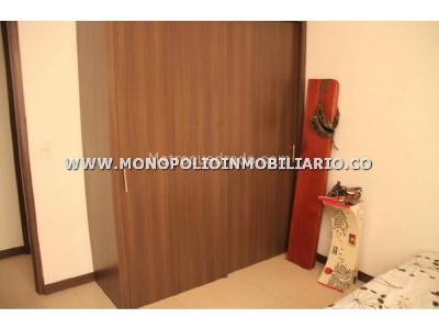 Apartamento de 3 alcobas en venta en La Doctora, Sabaneta, 133 m² · foto 2 de 20