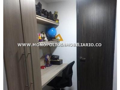 Apartamento de 3 alcobas en venta en Los Colores, Medellín, 78 m² · foto 20 de 20