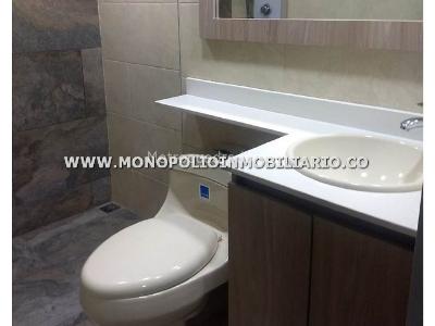 Apartamento de 3 alcobas en venta en Los Colores, Medellín, 78 m² · foto 14 de 20