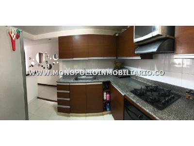 Apartamento de 3 alcobas en venta en Conquistadores, Medellín, 116 m² · foto 7 de 17