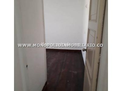 Apartamento de 3 alcobas en arriendo en Centro De La Ciudad, Medellín, 120 m² · foto 2 de 15