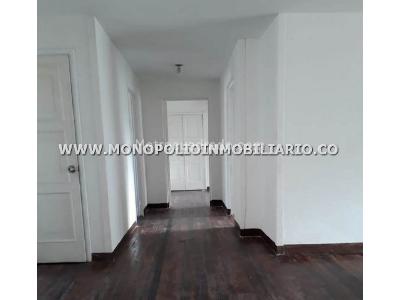 Apartamento de 3 alcobas en arriendo en Centro De La Ciudad, Medellín, 120 m² · foto 3 de 15