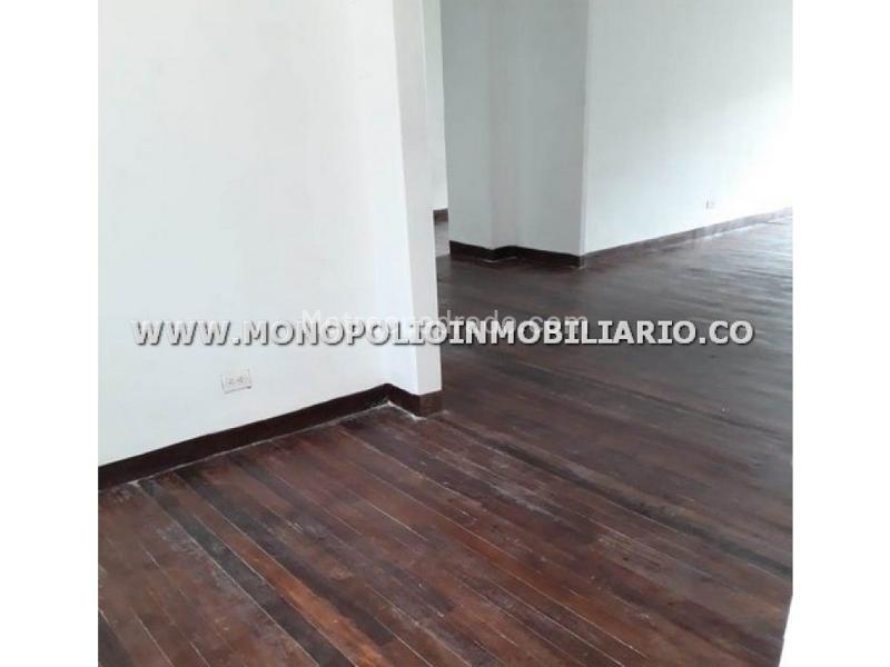 Apartamento Comercial Amplio de 3 Alcobas en Centro - 6