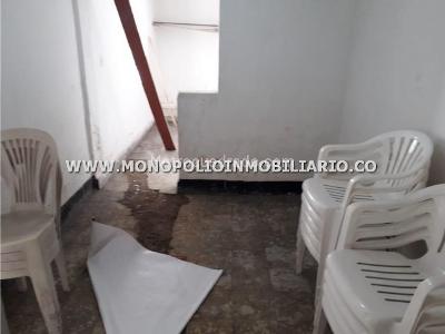 Casa de 5 alcobas en venta en Aranjuez, Medellín, 171 m² · foto 17 de 19