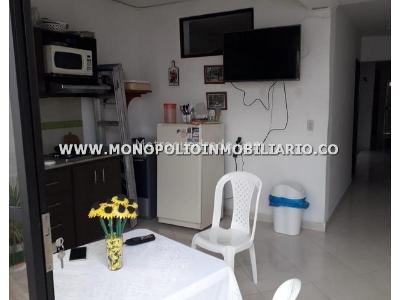 Casa de 5 alcobas en venta en Aranjuez, Medellín, 171 m² · foto 16 de 19