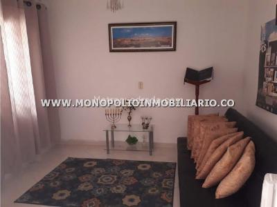 Casa de 5 alcobas en venta en Aranjuez, Medellín, 171 m² · foto 18 de 19