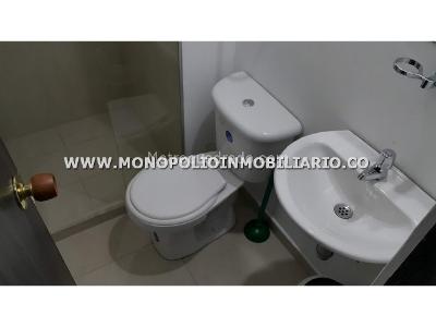 Apartaestudio en arriendo en Los Alpes, Medellín, 48 m² · foto 2 de 9