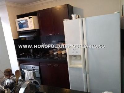 Apartamento en venta en Loma De San Julian, Medellín · foto 2 de 7