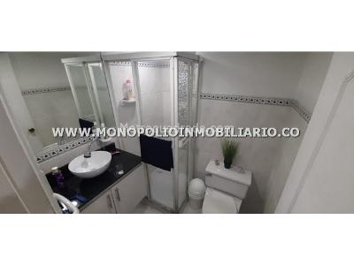 Apartamento de 3 alcobas en venta en Conquistadores, Medellín, 138 m² · foto 3 de 8