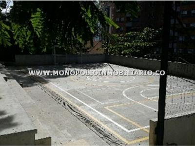 Apartamento en venta en Castropol, Medellín · foto 9 de 15