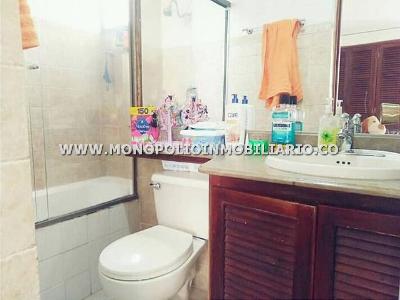Apartamento de 3 alcobas en venta en Belenloma De Los Bernal, Medellín, 94 m² · foto 4 de 19