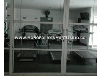 Apartamento de 3 alcobas en venta en Loma De Los Bernal, Medellín, 78 m² · foto 14 de 20