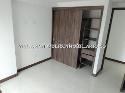 Apartamento de 3 alcobas en arriendo en La Castellana, Medellín, 113 m² · foto 8 de 18
