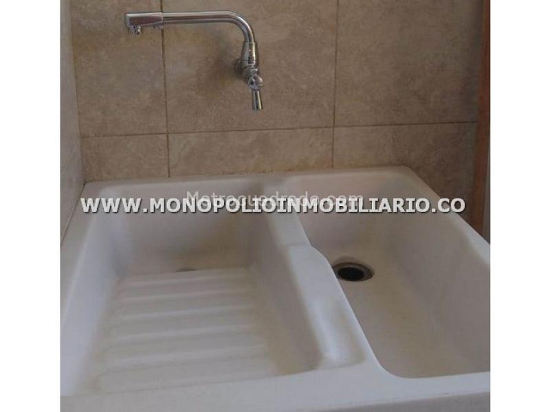 Apartamento Encantador de 2 Alcobas en El Tesoro - 5