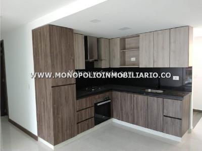 Apartamento de 3 alcobas en arriendo en La Castellana, Medellín, 113 m² · foto 5 de 17