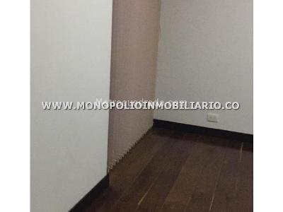 Apartamento de 3 alcobas en arriendo en La Visitacion, Medellín, 260 m² · foto 5 de 12
