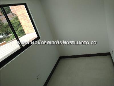Apartamento de 3 alcobas en arriendo en La Castellana, Medellín, 113 m² · foto 8 de 18