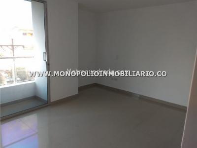 Apartamento de 3 alcobas en venta en Calasanz Noroccidente, Medellín, 112 m² · foto 3 de 14
