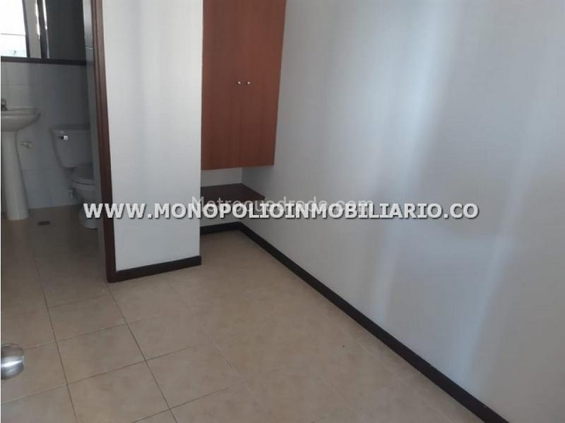 3BR Apartment with Terrace and Panoramic Views in La Calera - 7