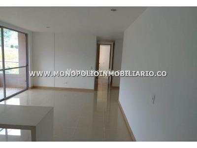 Apartamento de 3 alcobas en venta en El Trapiche, Sabaneta, 90 m² · foto 5 de 19