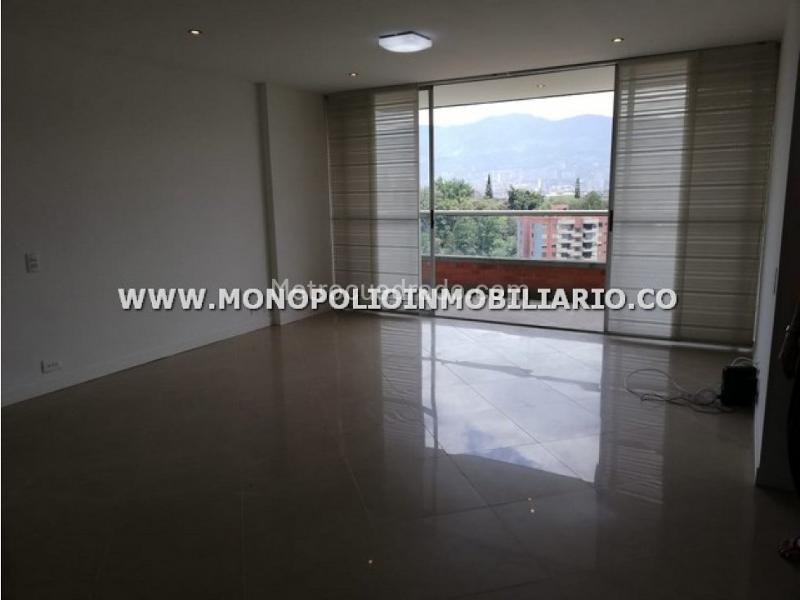 3BR Apartment in Zuñiga (140 m²)