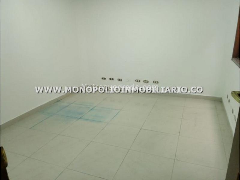 Casa Bifamiliar de 5 Alcobas en Simón Bolívar (280 m²) - 7
