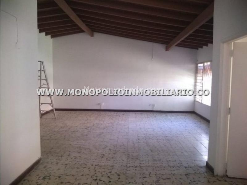 Spacious 4BR House in El Nogal