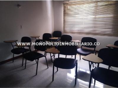 Casa de 5 alcobas en arriendo en El Nogal, Medellín, 220 m² · foto 14 de 16