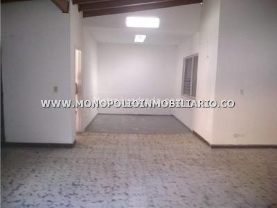 Casa de 4 alcobas en arriendo en El Nogal, Medellín, 254 m² · foto 16 de 20