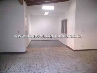 Casa de 4 alcobas en arriendo en El Nogal, Medellín, 254 m² · foto 19 de 20